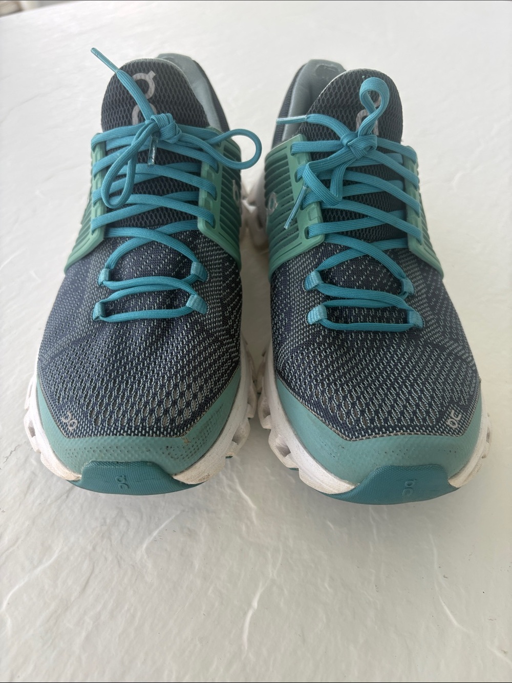 On Running Teal and Dark Blue Cloud Running Shoes - Picture 2 of 9